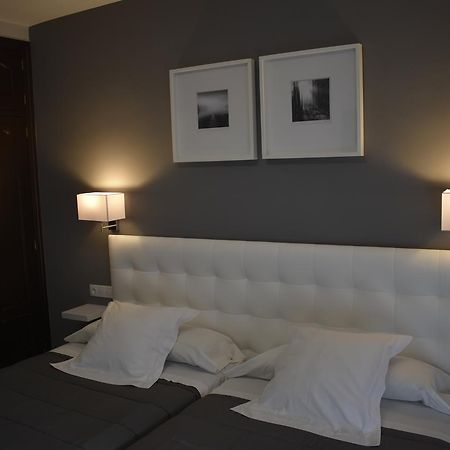 Hostal El Rocio パラクエジョス・デ・ハラマ エクステリア 写真